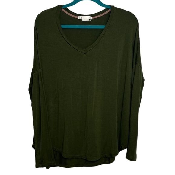 Marlow Long Sleeve High Low Top Green Size Large - Picture 1 of 4